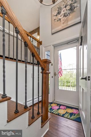 816 SPRING CITY RD, Phoenixville, PA 19460