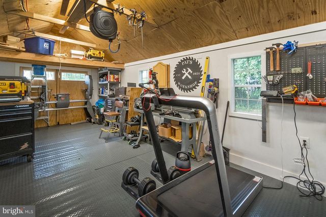 816 SPRING CITY RD, Phoenixville, PA 19460
