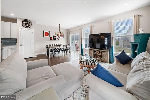 1212 BENJAMIN DR, Kennett Square, PA 19348