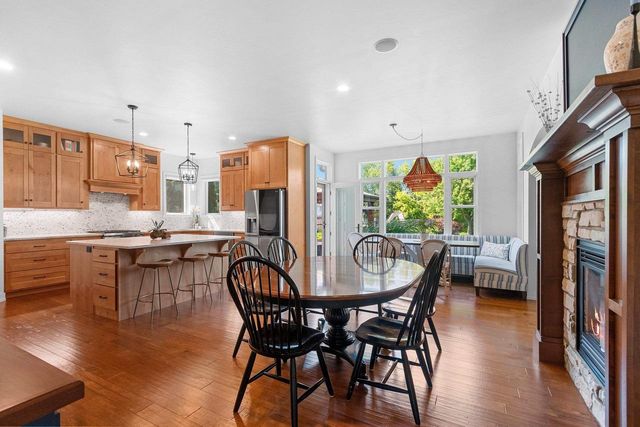 3351 COTTAGE HILL DRIVE, Green Bay, WI 54311