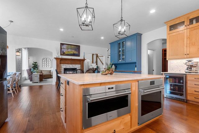 3351 COTTAGE HILL DRIVE, Green Bay, WI 54311