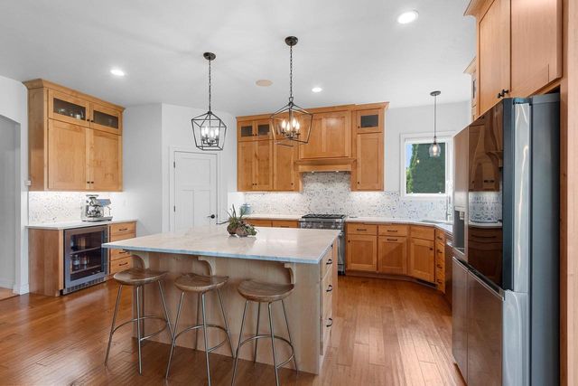 3351 COTTAGE HILL DRIVE, Green Bay, WI 54311