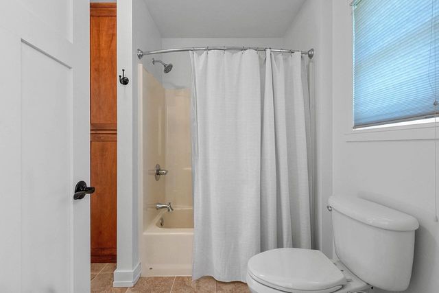 3351 COTTAGE HILL DRIVE, Green Bay, WI 54311