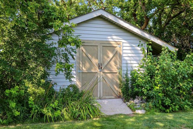 3351 COTTAGE HILL DRIVE, Green Bay, WI 54311
