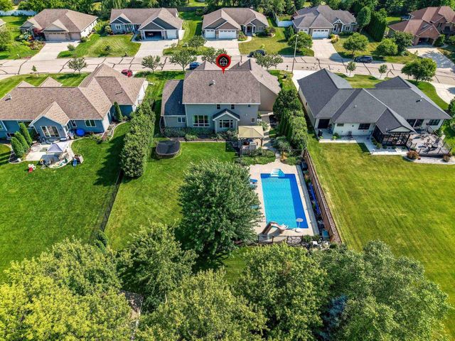 3351 COTTAGE HILL DRIVE, Green Bay, WI 54311