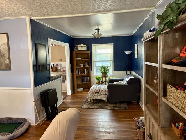 204 S Hillcrest Dr, Shelbyville, TN 37160