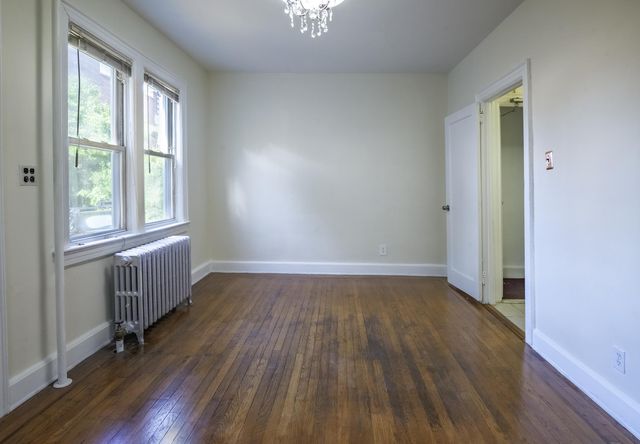 58-12 32nd Avenue, New York City, NY 11377