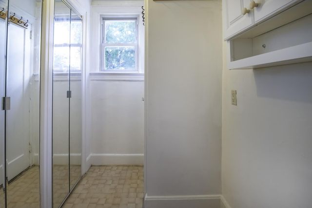 58-12 32nd Avenue, New York City, NY 11377