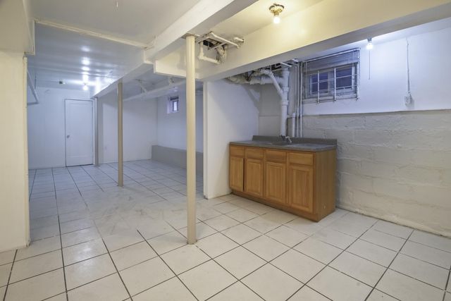 58-12 32nd Avenue, New York City, NY 11377