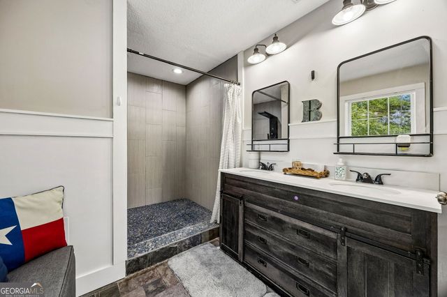 116 Honeysuckle Road, Kingsland, GA 31548