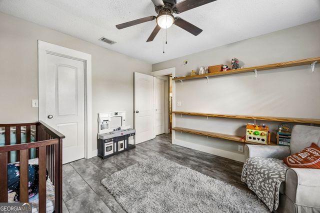 116 Honeysuckle Road, Kingsland, GA 31548