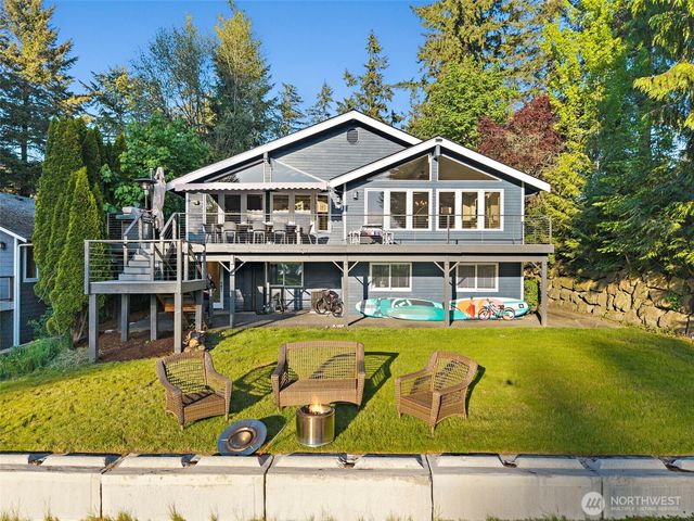 17353 191st Avenue NE, Woodinville, WA 98072