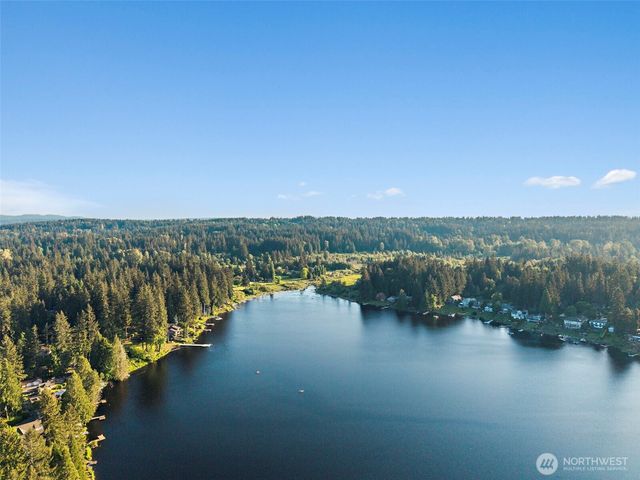 17353 191st Avenue NE, Woodinville, WA 98072