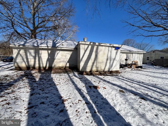 161 KINSLEY RD, Pemberton, NJ 08068