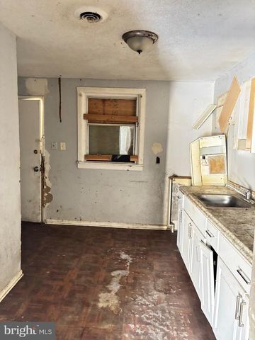 161 KINSLEY RD, Pemberton, NJ 08068