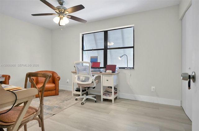 1505 NW 113th Ave, Pembroke Pines, FL 33026