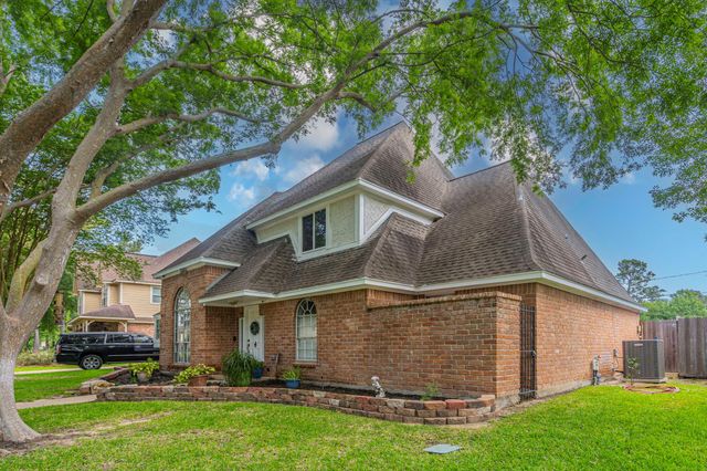 13106 Chriswood Drive, Cypress, TX 77429