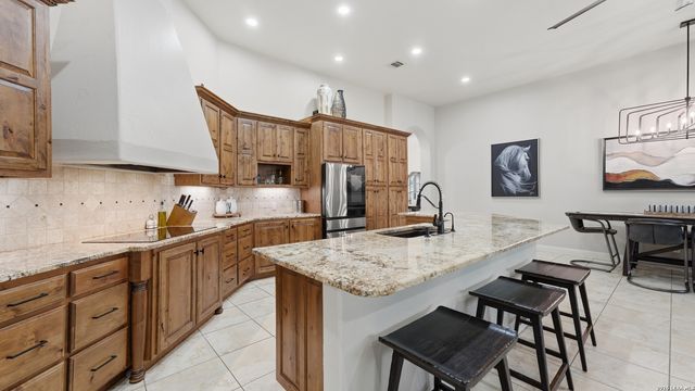 1775 Sunflower Blf, New Braunfels, TX 78130