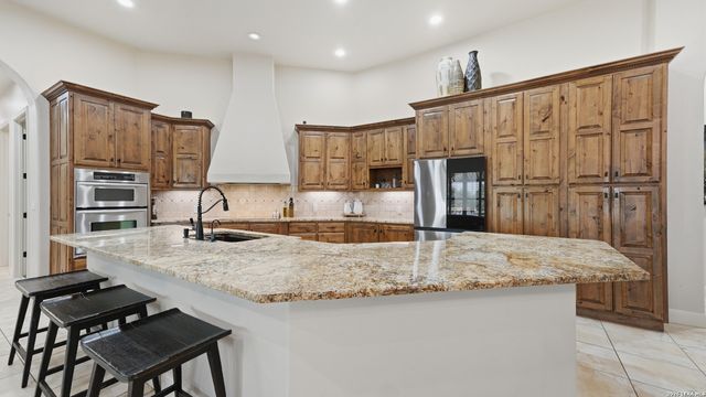 1775 Sunflower Blf, New Braunfels, TX 78130