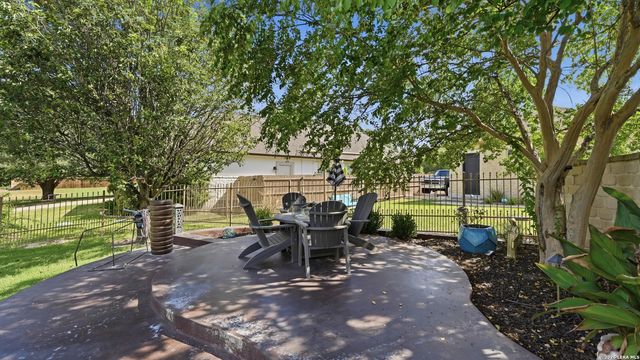 1775 Sunflower Blf, New Braunfels, TX 78130