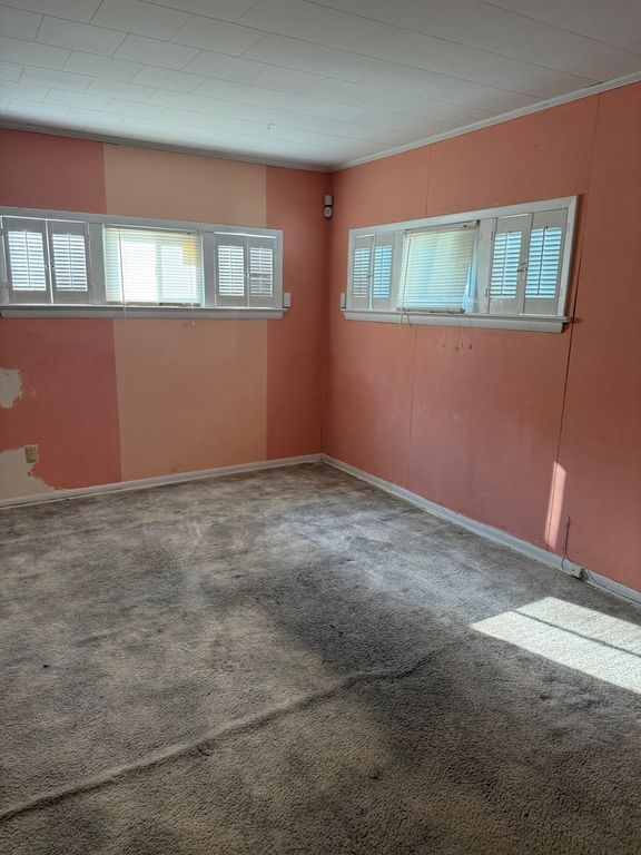 Image 35 of property listing at 810 E 7th Street, Centralia, IL 62801