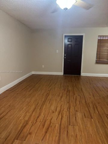 6675 W 4th Ave 408, Hialeah, FL 33012