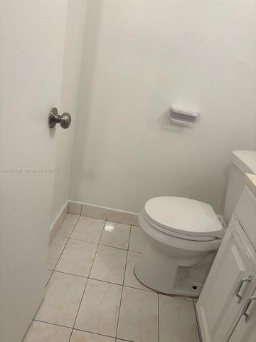 6675 W 4th Ave 408, Hialeah, FL 33012