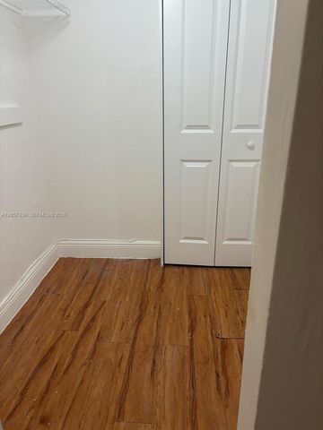 6675 W 4th Ave 408, Hialeah, FL 33012