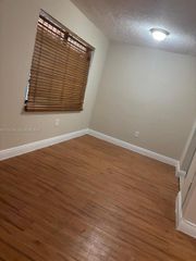 6675 W 4th Ave 408, Hialeah, FL 33012
