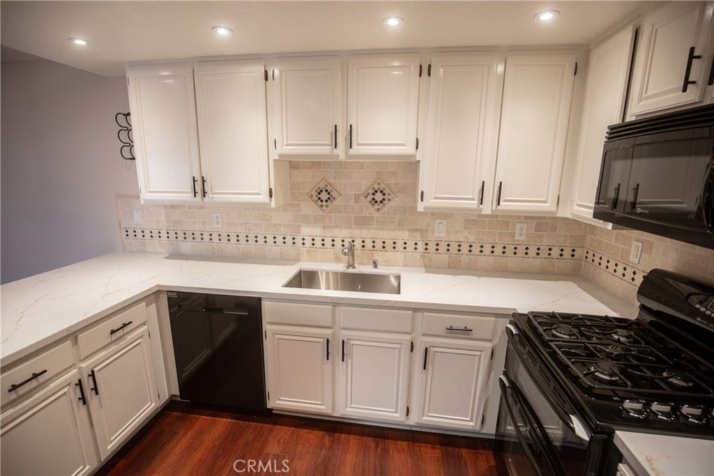 Image 12 of property listing at 21224 Jasmines, Lake Forest, CA 92630