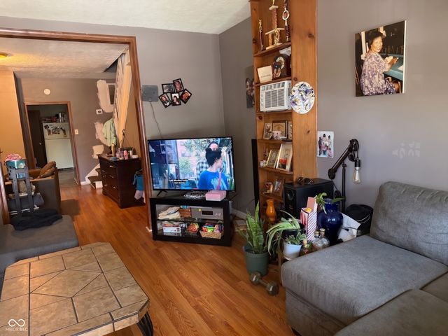 1122 N Tuxedo Street, Indianapolis, IN 46201