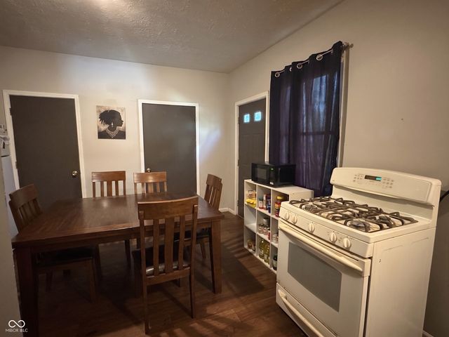 1122 N Tuxedo Street, Indianapolis, IN 46201
