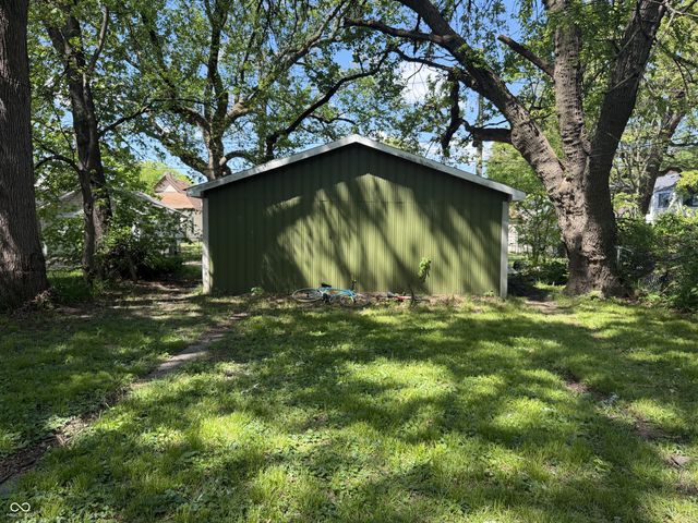 1122 N Tuxedo Street, Indianapolis, IN 46201