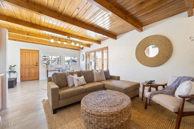 7613 Beckett Street, Tujunga, CA 91042