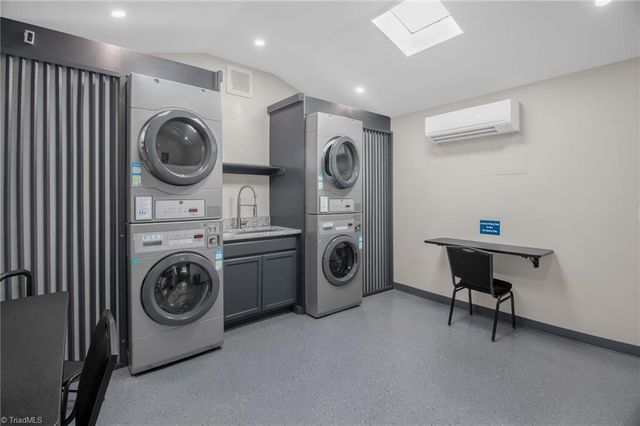 105 Dahl Street C, Madison, NC 27025