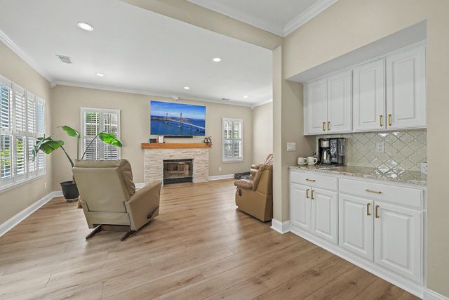 203 N Pembroke Drive, Goose Creek, SC 29445
