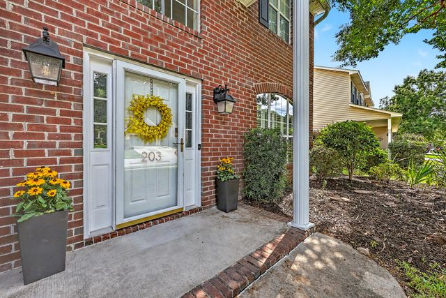 203 N Pembroke Drive, Goose Creek, SC 29445