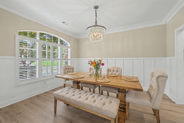 203 N Pembroke Drive, Goose Creek, SC 29445