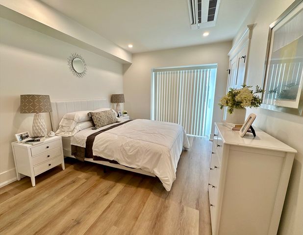 4459 Washington St 2, Boston, MA 02131