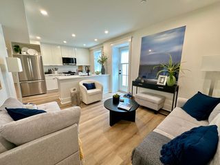 4459 Washington St 2, Boston, MA 02131