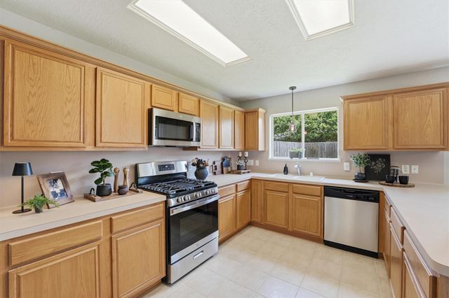7030 Garden Mist Lane, Humble, TX 77346