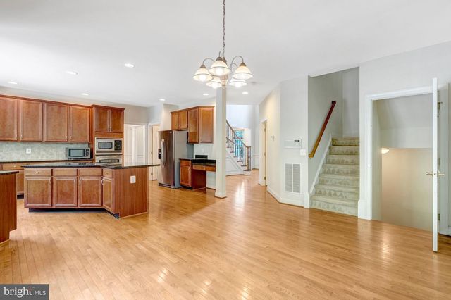 15792 RYDER CUP DR, Haymarket, VA 20169