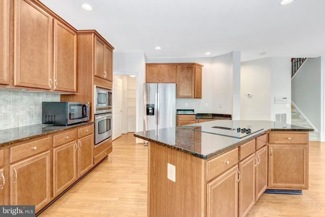 15792 RYDER CUP DR, Haymarket, VA 20169