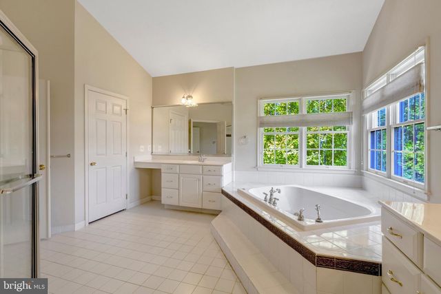 15792 RYDER CUP DR, Haymarket, VA 20169