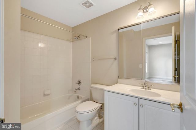 15792 RYDER CUP DR, Haymarket, VA 20169