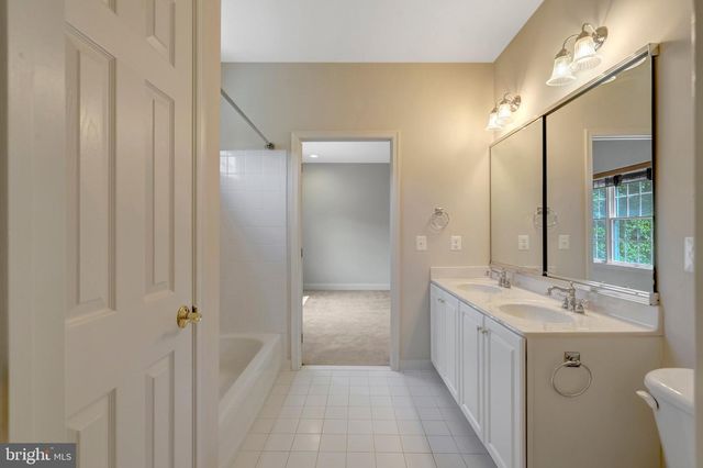 15792 RYDER CUP DR, Haymarket, VA 20169