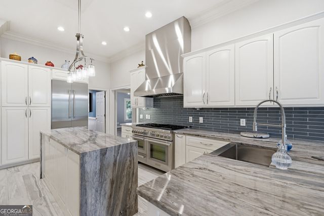 774 Bray Road SW, Calhoun, GA 30701