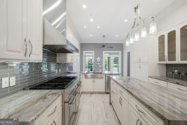 774 Bray Road SW, Calhoun, GA 30701