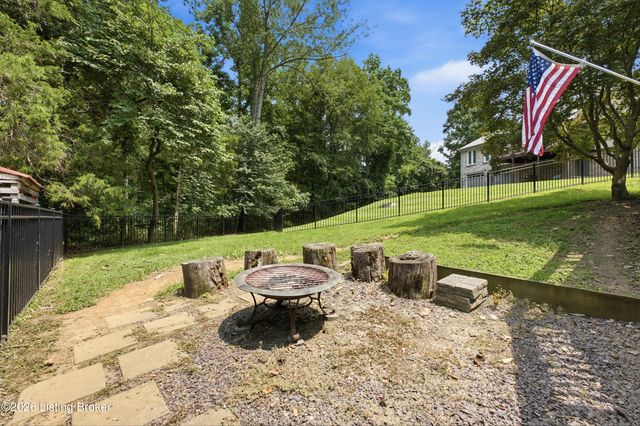 13201 Snowden Valley, Goshen, KY 40026