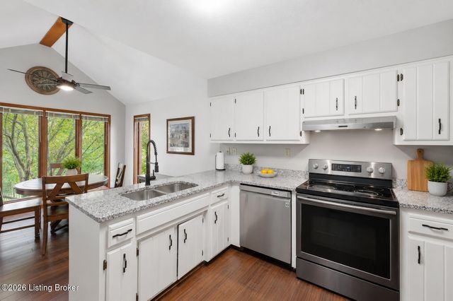 13201 Snowden Valley, Goshen, KY 40026